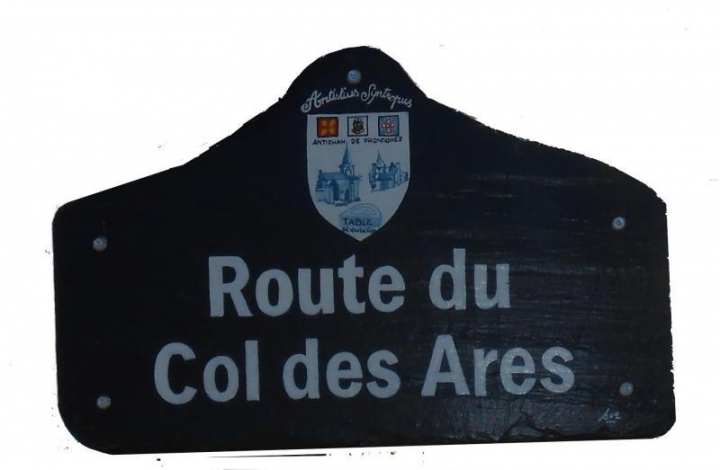 Plaque de rue en ardoise